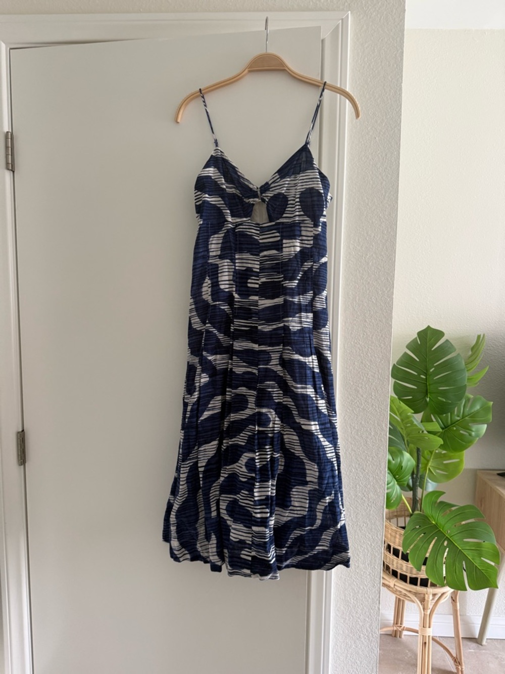 Banana Republic Navy and White Spaghetti-Strap Sundress - Picture 2 of 4